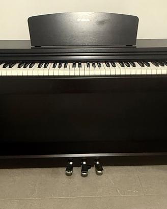 YAMAHA pianoforte