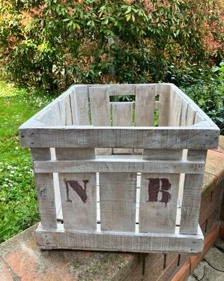 Shabby Cassetta Legno Grande 60x44x35 iniziali NB