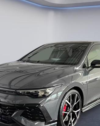 Volkswagen Golf 2.0 TSI GTI Clubsport 300 CV DSG