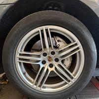 Cerchi porsche macan 19”