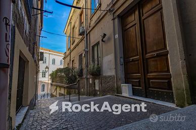 APPARTAMENTO - ADIACENTE CORSO MAZZINI