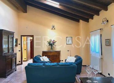 Appartamento di 170 m² con 3 locali e box auto dop