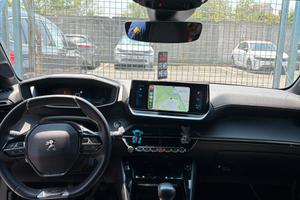 PEUGEOT 208 GT
