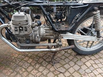 Meccanica Guzzi V35 350 