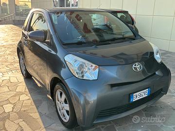 Toyota IQ automatica 1.0 68 Cv