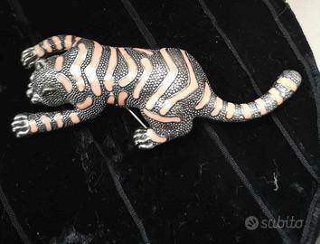 SPILLA PANTERA SMALTATA