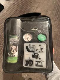 Slime - kit gonfia e ripara per gomme auto