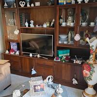 mobili vari in stile arte povera