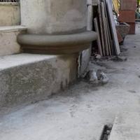 Fontane, colonne, porta ombrelloni fatti a mano