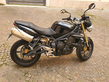 Triumph Street Triple 2009