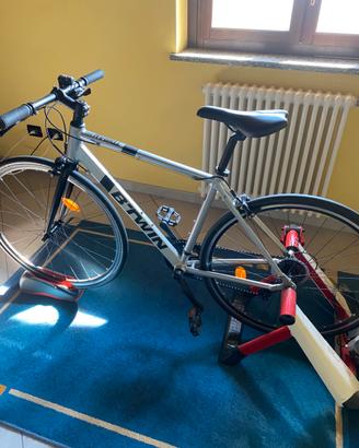 Bici decathlon con rulli elite