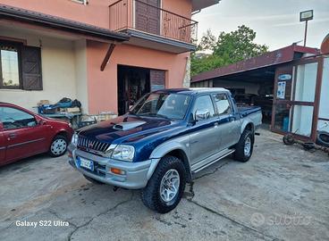 Mitsubishi l200 2.5 101cv