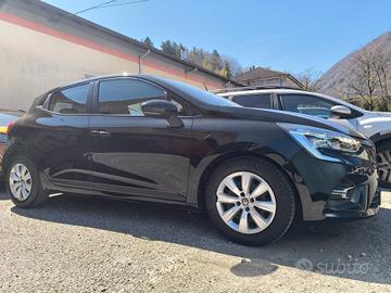 Renault Clio TCe 90 CV 5 porte Business