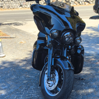 Harley Davidson touring glide flhtcui