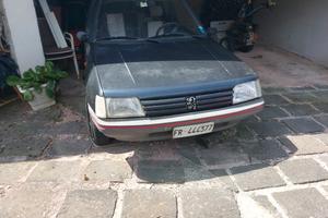 peugeot 205 