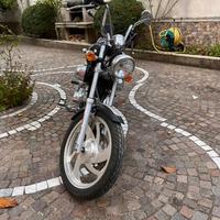 Moto 250