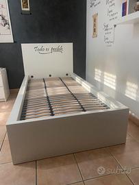 Letto singolo IKEA con rete a doghe