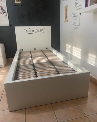 Letto singolo IKEA con rete a doghe