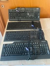 Lotto 4 Tastiere IBM, Fujitsu e Lenovo PS/2 e USB