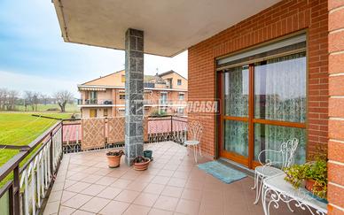 AMPIO APPARTAMENTO CON RISCALDAMENTO AUTONOMO!!