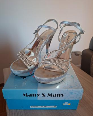Scarpa argento con tacco