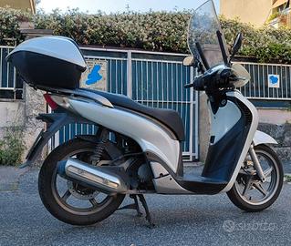 Scooter SH 150