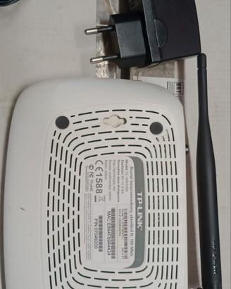 Router TP-LINK TL-WR740N

