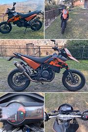 KTM 690 SuperMoto