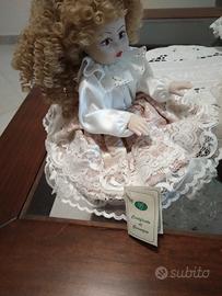 bambole di porcellana