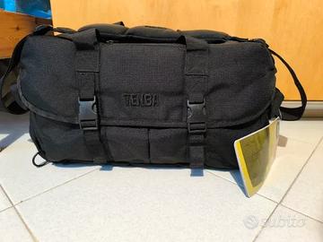 Borsa fotografica Tenba P675