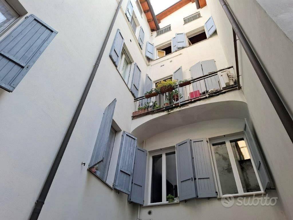 Apartment in Parma, Oltretorrente - Vista 2