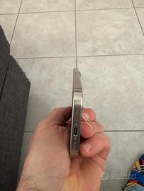 Iphone 15 pro da 128 giga