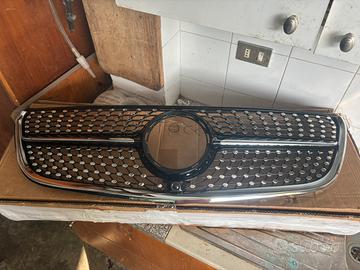 Griglia mercedes classe V diamantata