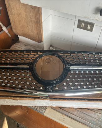 Griglia mercedes classe V diamantata