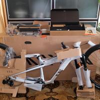 Bici MTB Canyon Lux Trail CF8 2025 taglia XS NUOVA