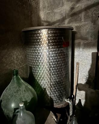 Contenitore inox 300L con rubinetto