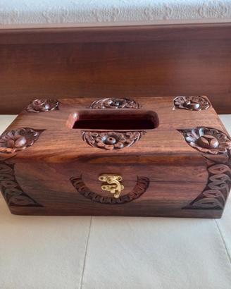 portafazzoletti in legno