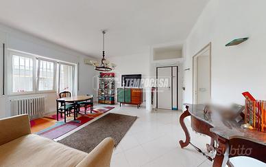 QUADRIVANI - VIA ZANARDELLI!