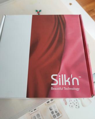 Epilatore professionale luce pulsata Silk'n 