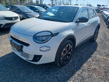 Fiat 600 Hybrid 110 CV DCT MHEV La Prima
