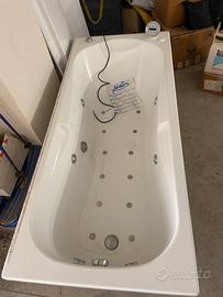 Vasca Idromassaggio