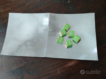 Centrotavola in metallo di OVVIO