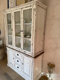 Vetrina shabby