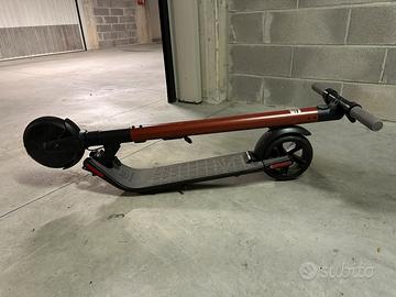 Monopattino elettrico SEAT