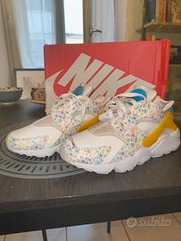 Nike Huarache 43 smooth flowers w .