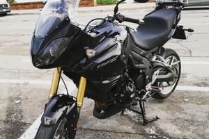 Moto triumph tiger 1050 ricambi