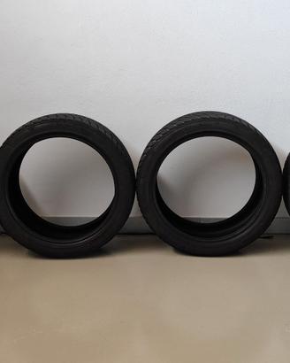Gomme auto invernali KUMHO 225/40 R18 92V