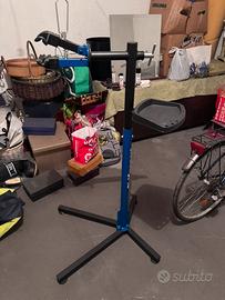 Cavalletto manutenzione bici