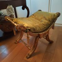 Sedia savonarola in legno dorato