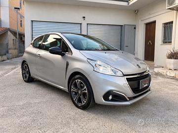 Peugeot 208 1.4 e-HDi - CAMBIO AUTOMATICO